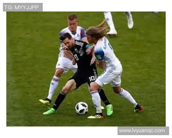 当今足球明星技术排名揭晓谁是球场上的绝对王者与未来之星